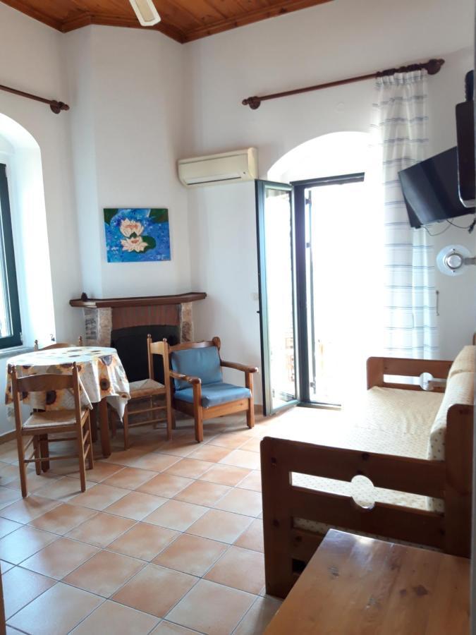 Skardamoula'S Studios And Apartments, 2 Kardhamili Luaran gambar