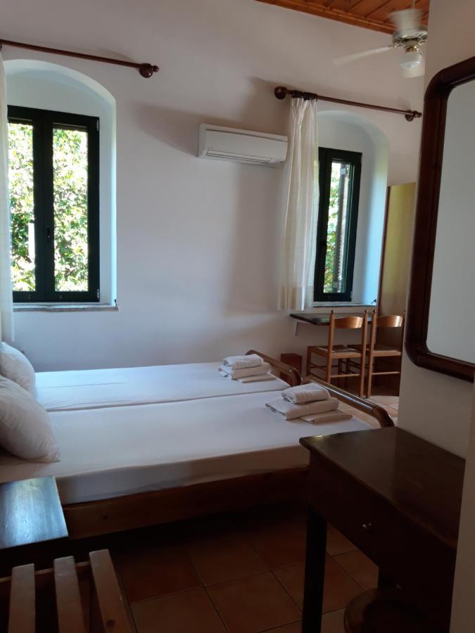 Skardamoula'S Studios And Apartments, 2 Kardhamili Luaran gambar